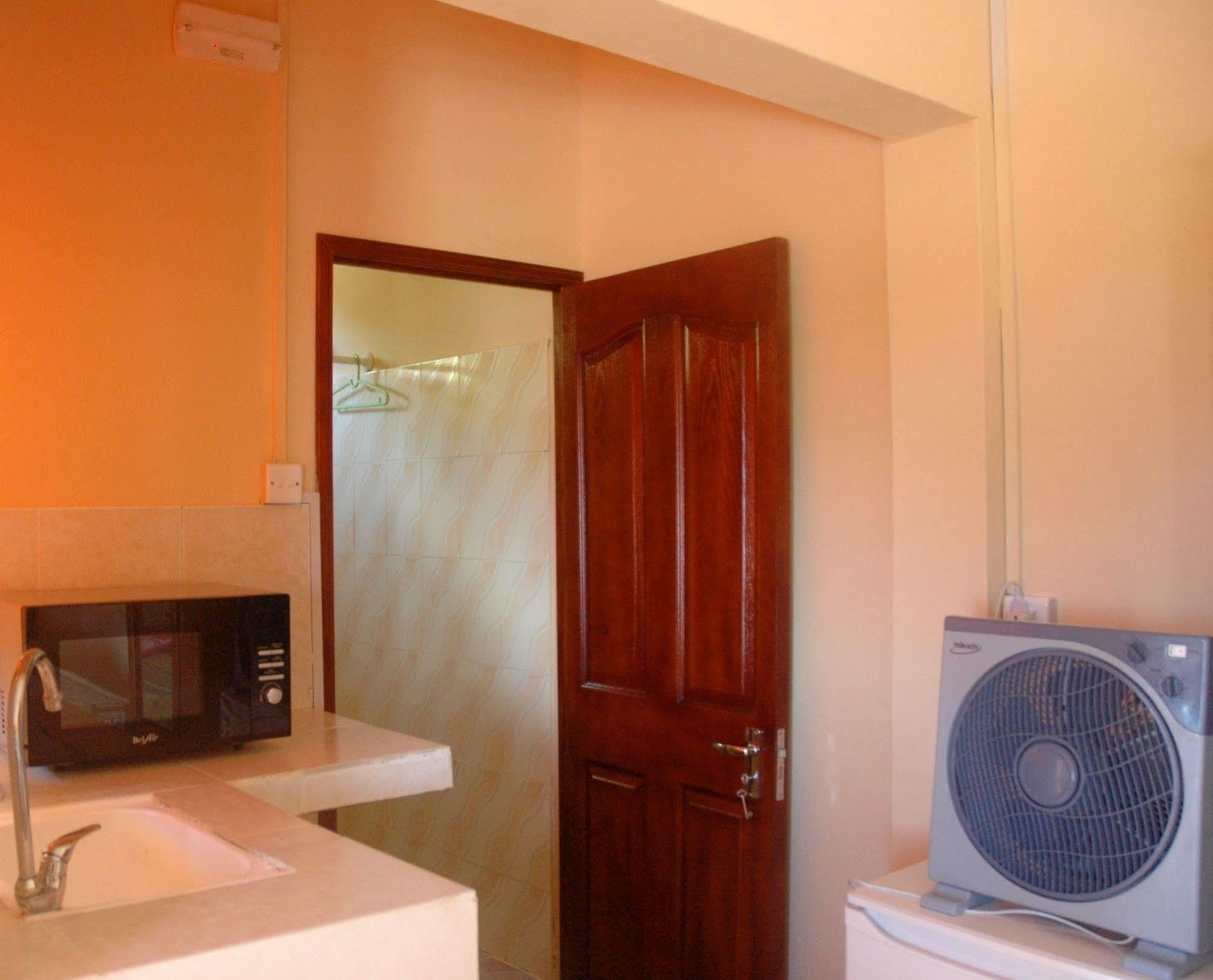 Reve Des Iles Guesthouse Gravier ภายนอก รูปภาพ