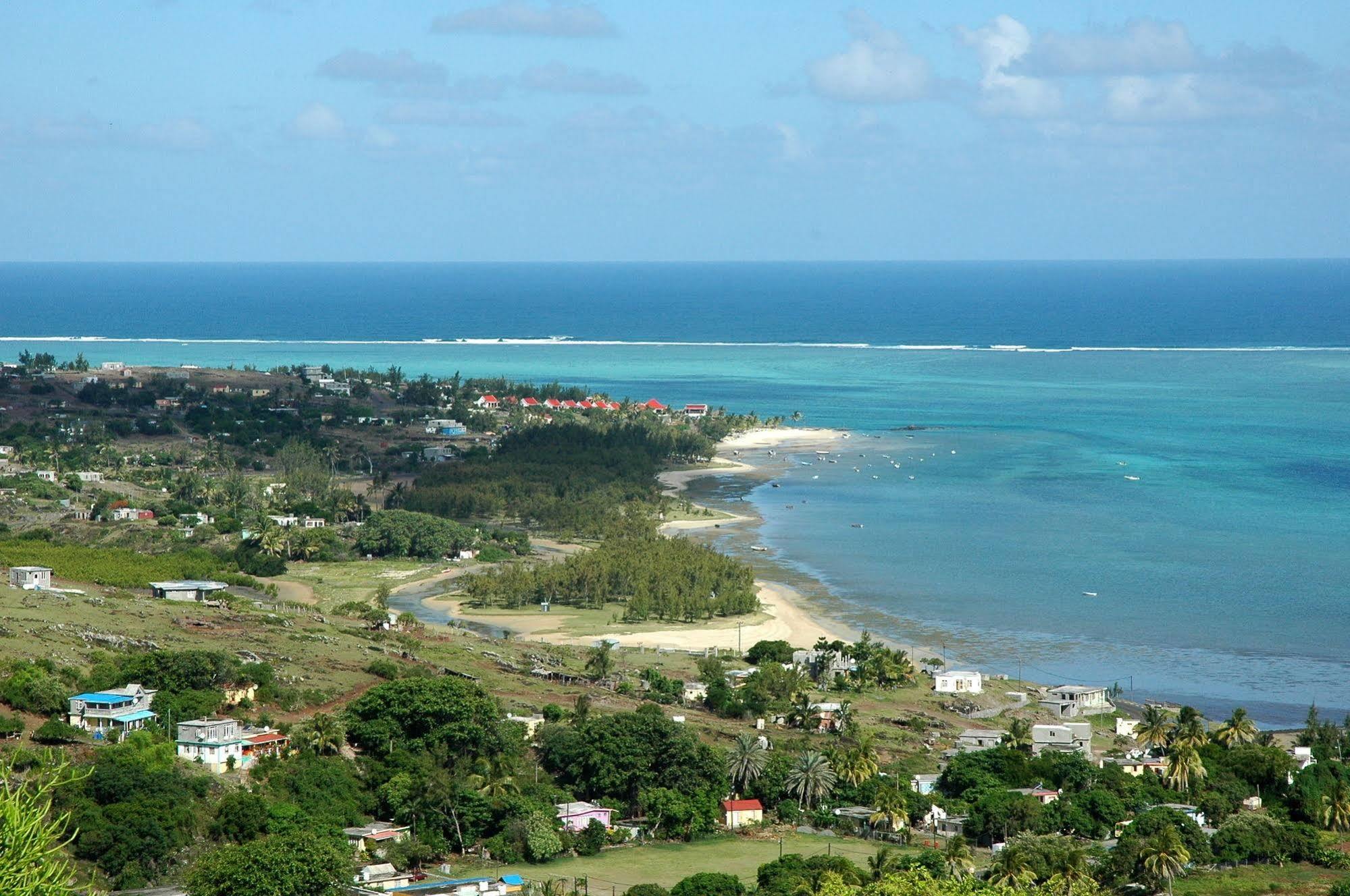 Reve Des Iles Guesthouse Gravier ภายนอก รูปภาพ