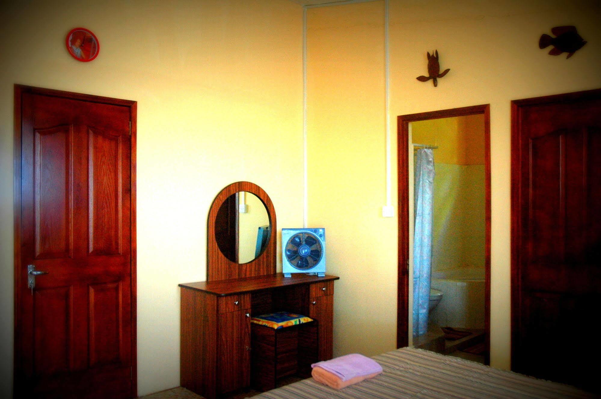 Reve Des Iles Guesthouse Gravier ภายนอก รูปภาพ
